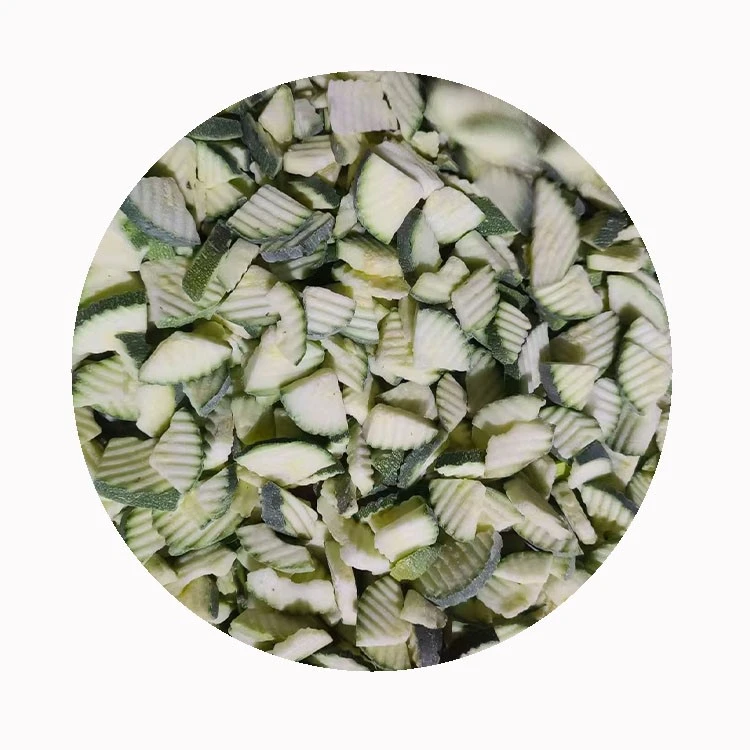 Uniform zucchini slices for blanching and freezing Uniform zucchini slices for blanching and freezing